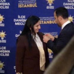 Bağımsız Eseng&uuml;l Yılmaz G&uuml;l, AK Parti'ye katıldı