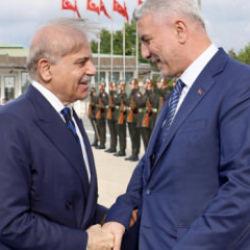 Bakan Bolat: T&uuml;rkiye ile Pakistan arasındaki iş birliğini daha ileri taşıyacağız