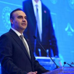 Bakan Kacır: Sağlık end&uuml;strisinde 70 milyar liralık yatırım harekete ge&ccedil;ti