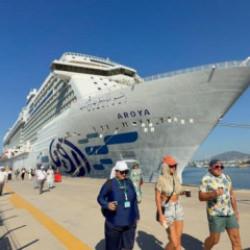 Dev kruvaziyer gemisi yeniden Bodrum&rsquo;a geldi