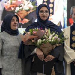 Enkazdan 248'inci saatte kurtarılan Aleyna, &uuml;niversiteden mezun oldu