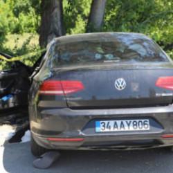 Y&uuml;rek yakan kaza: Anne ve baba &ouml;ld&uuml;, 3'&uuml; &ccedil;ocuk 4 kişi yaralandı!