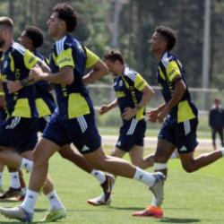 Fenerbah&ccedil;e'den 8 futbolcu i&ccedil;in a&ccedil;ıklama