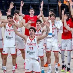 Fransa'yı deviren T&uuml;rkiye U17 Basketbol Takımımız D&uuml;nya Kupası'nda yarı finalde!