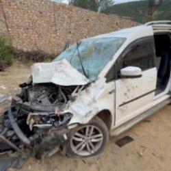 Hakkari'de trafik kazası: 3 yaralı