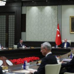 Kabine toplantısı başladı! Masada kritik başlıklar