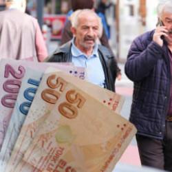 Milyonlarca emekliyi ilgilendiriyor! 100 bin lira ek &ouml;deme i&ccedil;in son 2 g&uuml;n