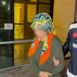 Samsun'da &ccedil;&ouml;pe atılan bebeğin sırrı &ccedil;&ouml;z&uuml;lemedi! Annenin yargılanması devam ediyor