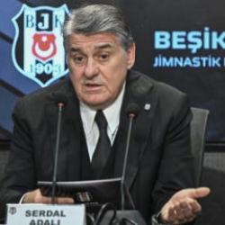 Serdal Adalı a&ccedil;ıkladı! 7 Beşiktaşlı yıldıza transfer teklifi var