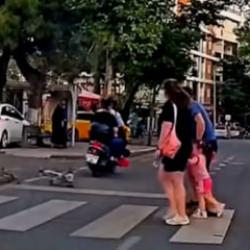 Yol vermeyen motorcuya skuter fırlattı: Hatalar zinciri pahalıya m&acirc;l oluyordu