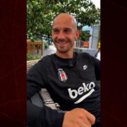  Siyah beyazlı oyuncu Cerny en &ccedil;ok sevdiği deplasmanı a&ccedil;ıkladı!