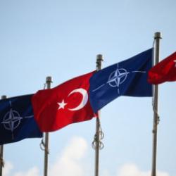 75 Milyar dolarlık dev paket! NATO Zirvesi'nde 7 s&ouml;zleşme imzalandı