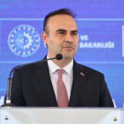 Bakan Kacır duyurdu: Yapay zek&acirc; girişimlerine 5 milyon TL'lik kredi desteği! 
