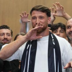 Beşiktaş'ın yeni transferinden iddialı s&ouml;zler! 'Baskı beni etkilemez'