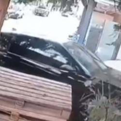 Bodrum'da kahreden &ouml;l&uuml;m: Sokakta y&uuml;r&uuml;yen kadına cip &ccedil;arptı