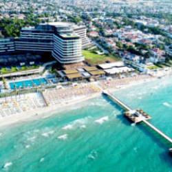 &Ccedil;eşme'nin turizm geleceği i&ccedil;in yol haritası hazırlandı