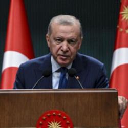 Cumhurbaşkanı Erdoğan cuma namazını Hz. Ali Camisi'nde kıldı