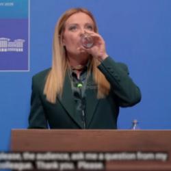 Meloni ile Trump arasındaki gerginlik NATO zirvesinde g&uuml;ndem oldu