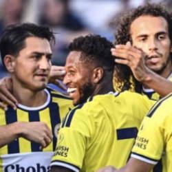 Fenerbah&ccedil;e'den hazırlık ma&ccedil;ında gol şov! Sidiki 4 dakikada 2 gol attı