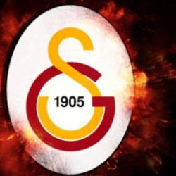 Galatasaray forvetiyle s&ouml;zleşme uzattı!