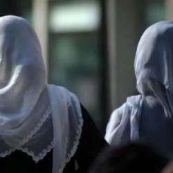 İslam yurdu T&uuml;rkiye'de M&uuml;sl&uuml;manlar hedefte: '&Ouml;z yurdunda garipsin &ouml;z vatanında parya'