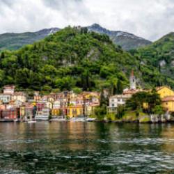 İtalya'daki turistik b&ouml;lgeden &ouml;rnek karar: Mayo ile gezene ceza