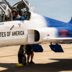 NASA Başkanı Isaacman itirazlara kulak asmadı! F-5 savaş u&ccedil;ağını u&ccedil;urdu