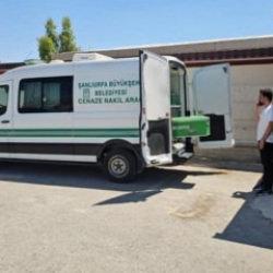Polisi g&ouml;r&uuml;nce araziye gizlendi: Midesindeki 'kaps&uuml;l' sonu oldu