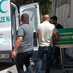 Tartıştığı ağabeyini tabancayla &ouml;ld&uuml;rd&uuml;