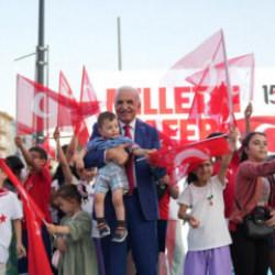 &Uuml;mraniye, 15 Temmuz demokrasi destanının 10. yılında tek y&uuml;rek!