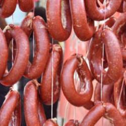 &Uuml;nl&uuml; sucuk ve kıyma markasında hile &ccedil;ıktı! D&uuml;ğmeye basıldı