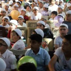 Yaz Kur'an kursları a&ccedil;ıldı: Camiler &ccedil;ocukların sesleriyle yankılandı