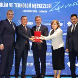 Konya Bilim Merkezi, T&Uuml;BİTEM 2026 Zirvesi&rsquo;nde &ouml;d&uuml;le layık g&ouml;r&uuml;ld&uuml;