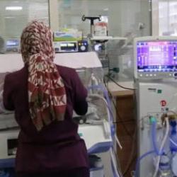 Hemşire kılığında bebek ka&ccedil;ırma girişimi