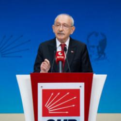 Kemal Kılı&ccedil;daroğlu: FET&Ouml;'c&uuml;ler &Ouml;zg&uuml;r &Ouml;zel'i destekliyor!
