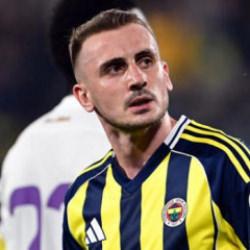  Kerem Akt&uuml;rkoğlu baba oldu! 