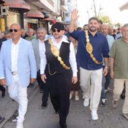 Kırkpınar şampiyonu Erkan Taş'a memleketinde g&ouml;rkemli karşılama