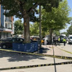 Konya'da korku dolu anlar: Hem ara&ccedil;lara hem yayalara &ccedil;arptı! 2 &ouml;l&uuml;