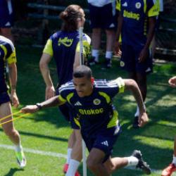 Mason Greenwood, Fenerbah&ccedil;e'de ilk antrenmanına &ccedil;ıktı