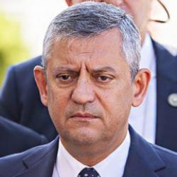 &Ouml;zg&uuml;r &Ouml;zel'in &uuml;&ccedil; planı ortaya &ccedil;ıktı! Dikkat &ccedil;eken İYİ Parti iddiası