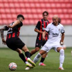 Kartal'dan tatsız prova! Beşiktaş 5 goll&uuml; ma&ccedil;ta mağlup oldu