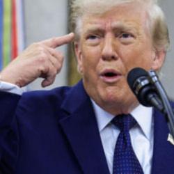 Son dakika... Trump: H&uuml;rm&uuml;z Boğazını alıyoruz