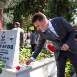 Bursa&rsquo;da 15 Temmuz programı "şehitler anması" ile başladı