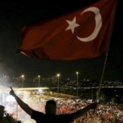 &Uuml;zerinden 10 yıl ge&ccedil;en destan: 15 Temmuz gazilerinin unutulmaz anıları