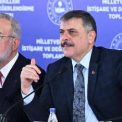 Bakan &Ccedil;ift&ccedil;i a&ccedil;ıkladı: İşte deprem b&ouml;lgesine yapılan bağış tutarı