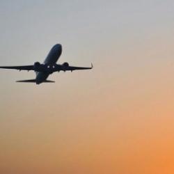 Depremden etkilenen illerdeki hava yolu yolcu sayısı afet &ouml;ncesini aştı