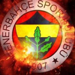 Fenerbah&ccedil;e kaptanıyla yeni s&ouml;zleşme imzaladı!