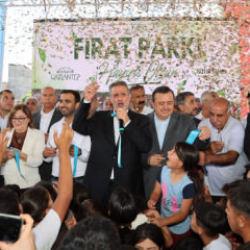 Gaziantep'te "Hayat Projesi Fırat Mahallesi Parkı" hizmete a&ccedil;ıldı 