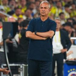 İsmail Kartal 'Evladımız' diyerek oyuncusuna &ouml;vg&uuml; yağdırdı