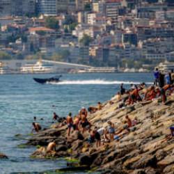 İstanbul'un 3 il&ccedil;esinde denize girmek yasaklandı!